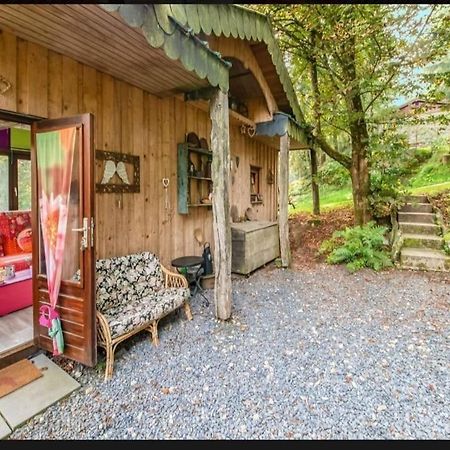 Yourte Mongole Et Cabane Houffalize Bagian luar foto